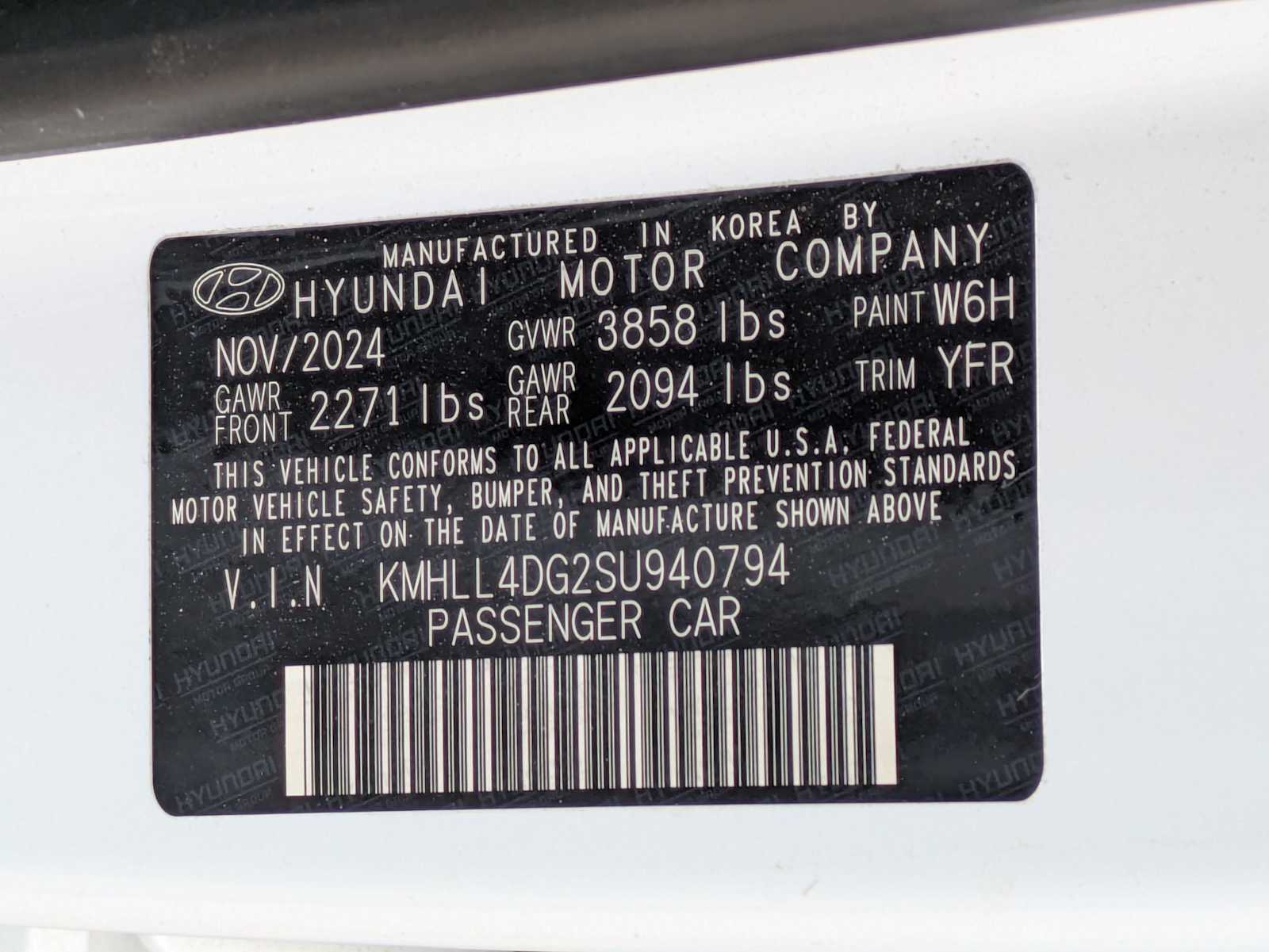 Thumbnail: 2025 Hyundai Elantra - 30