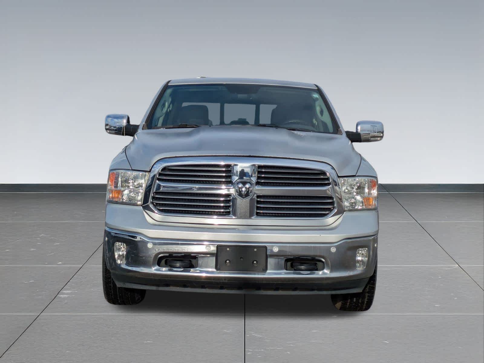 Thumbnail: 2019 RAM 1500 Classic - 9