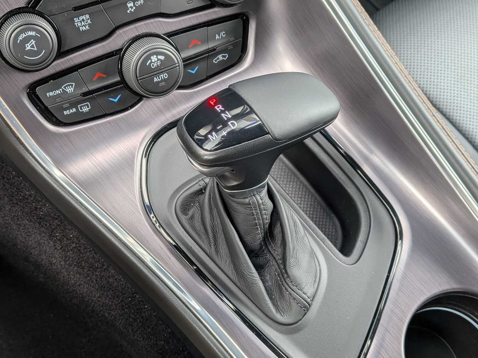 Thumbnail: 2016 Dodge Challenger - 27