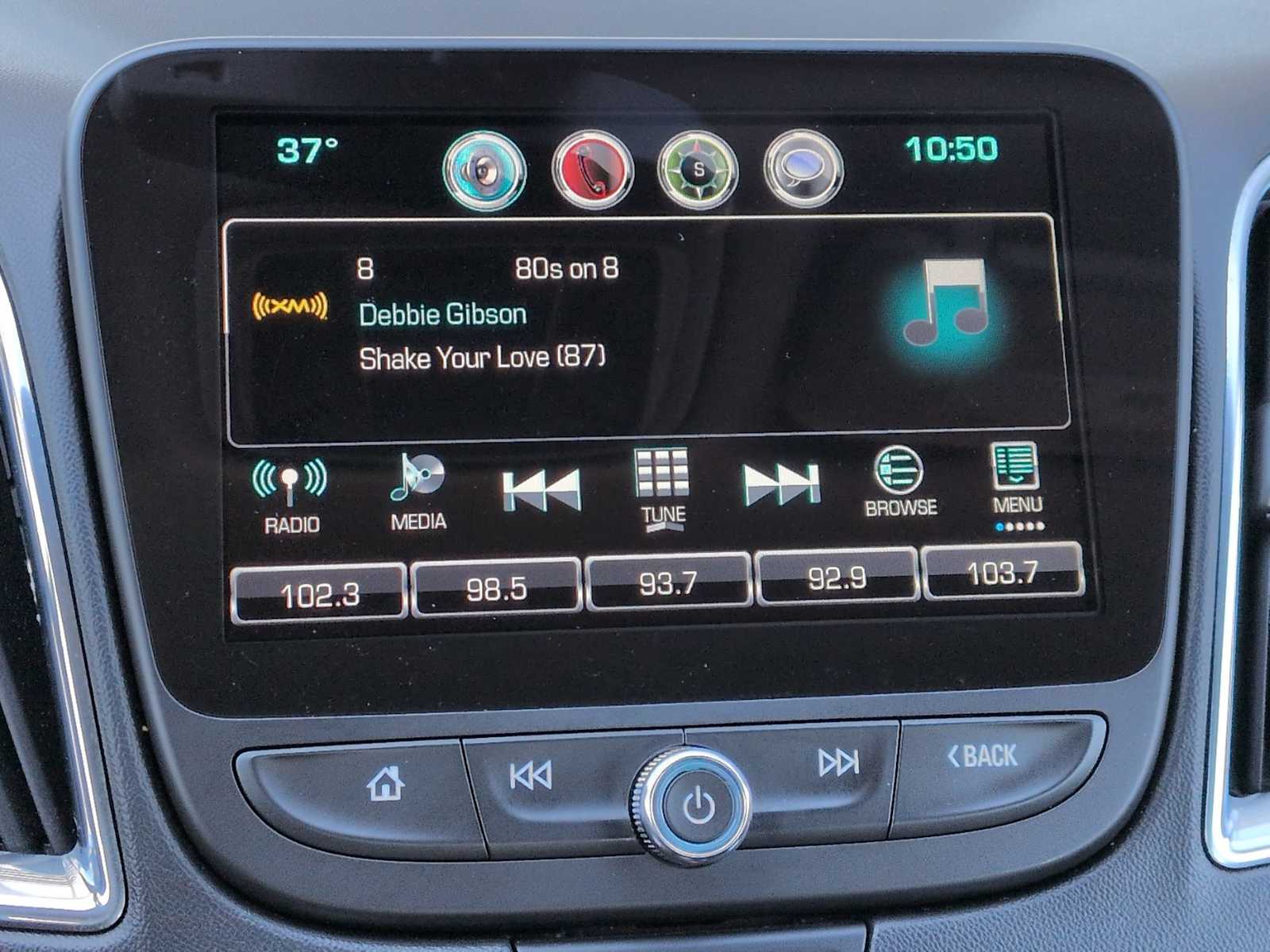 Thumbnail: 2016 Chevrolet Malibu - 26