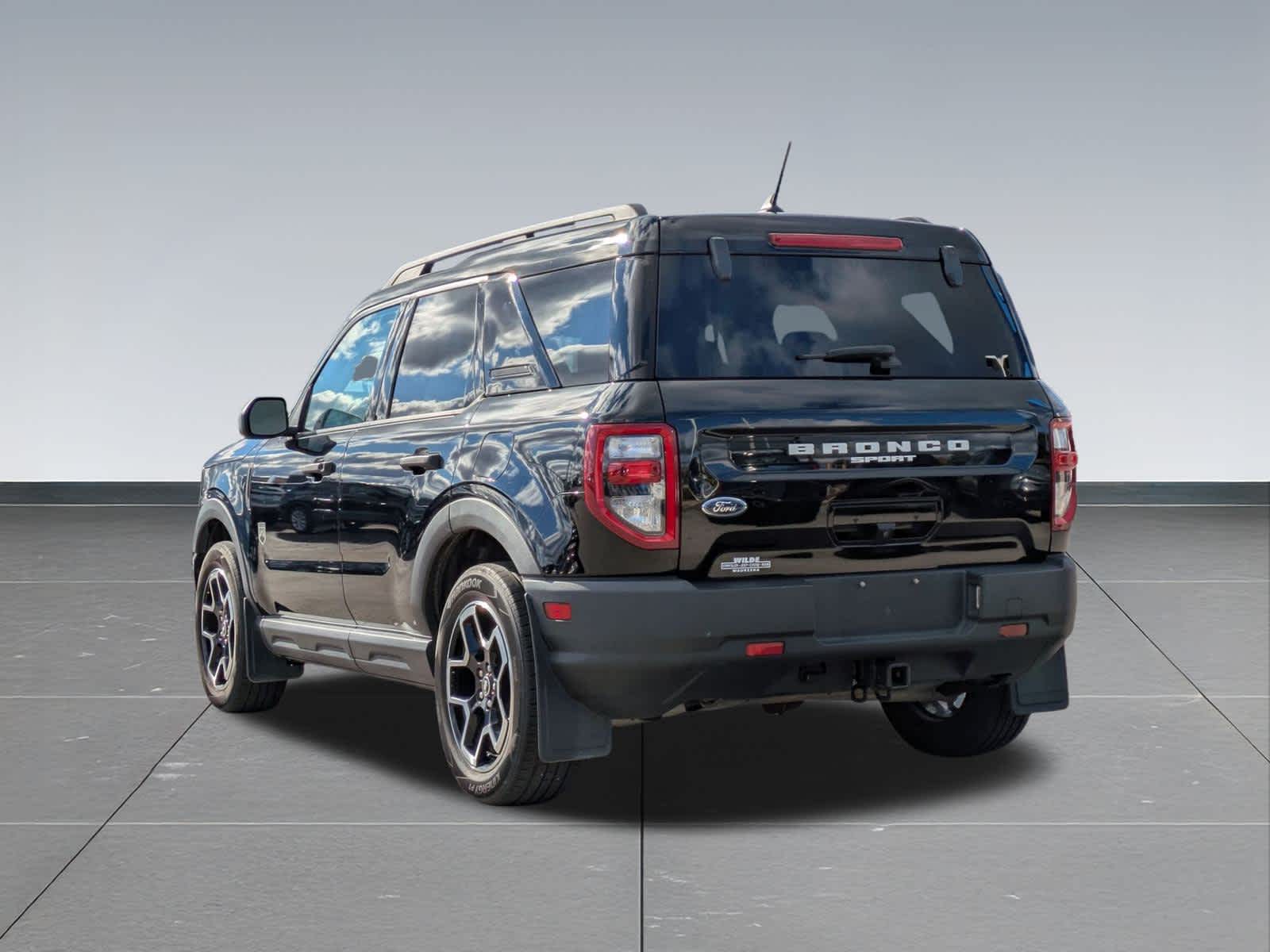 Thumbnail: 2021 Ford Bronco Sport - 4