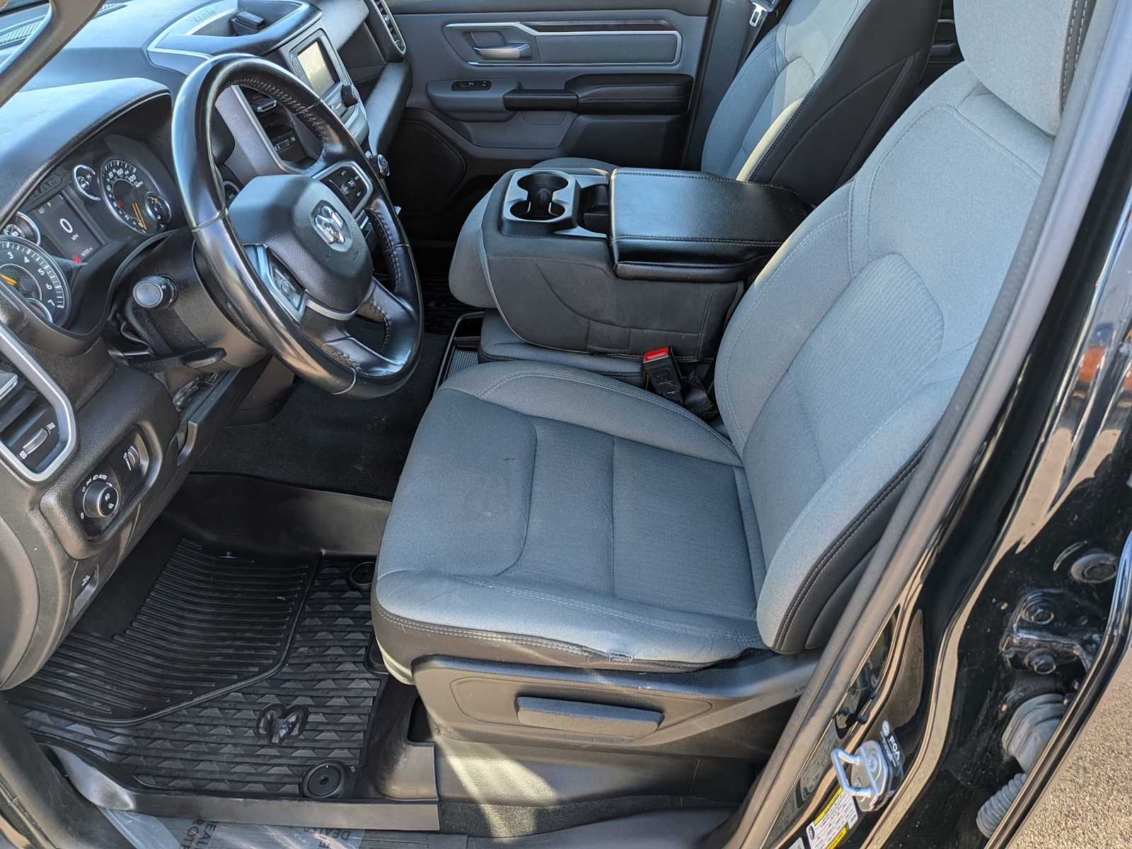 Thumbnail: 2022 RAM 1500 - 15