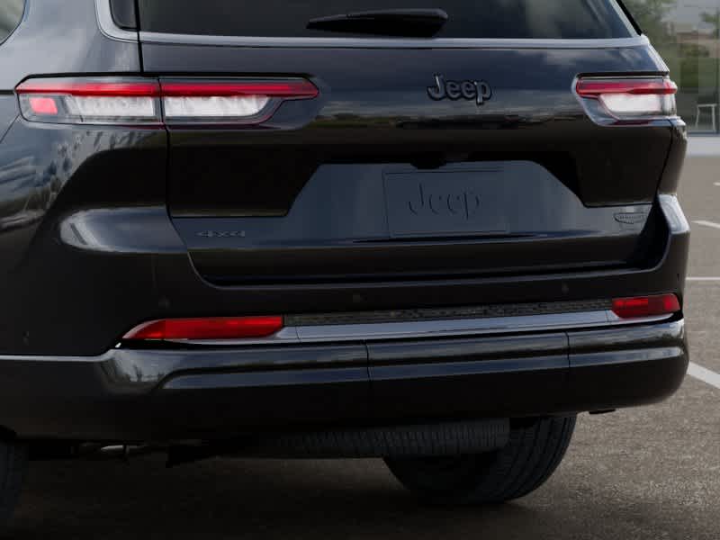 Thumbnail: 2026 Jeep Grand Cherokee L - 13