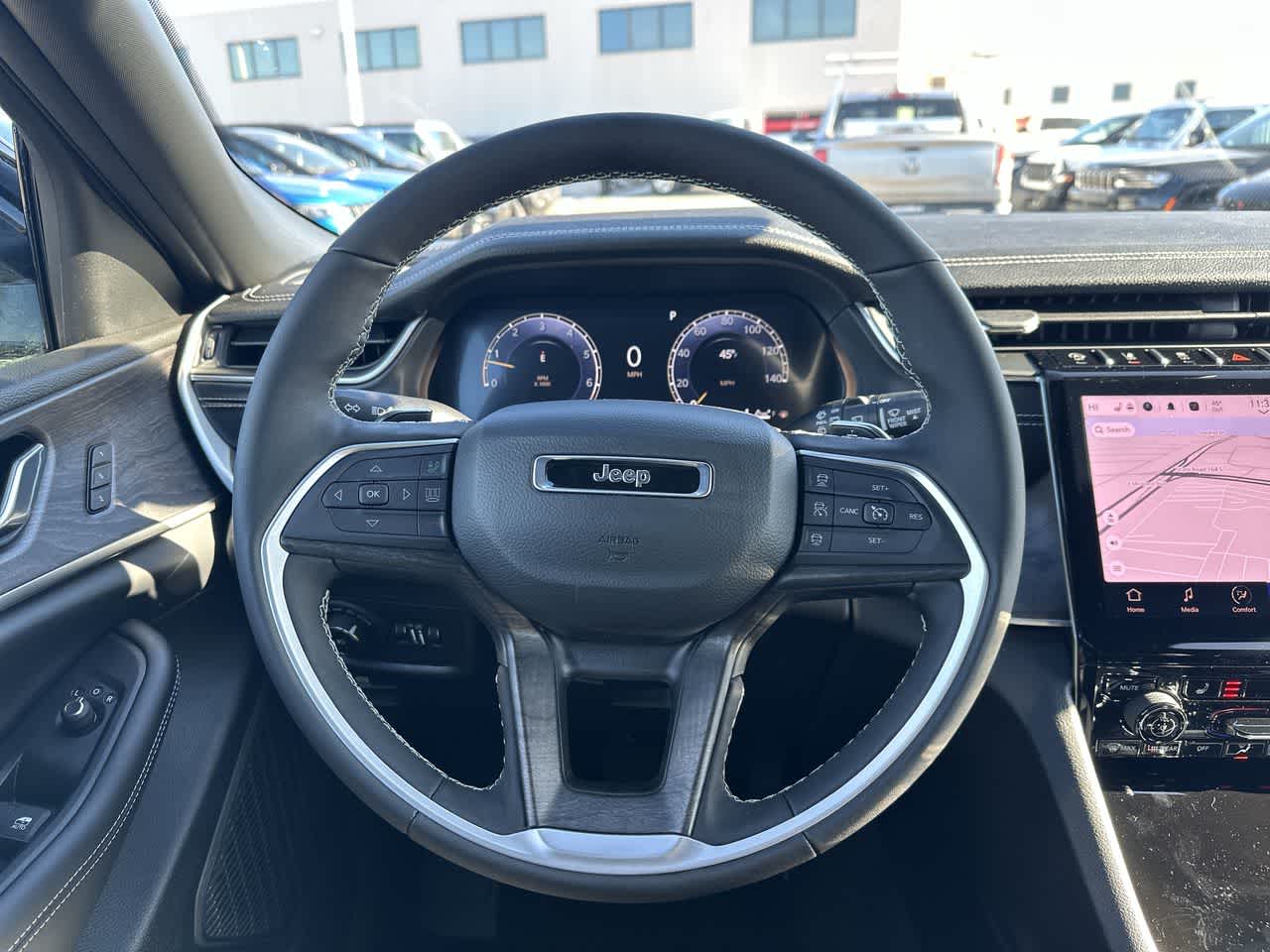 Thumbnail: 2025 Jeep Grand Cherokee L - 21