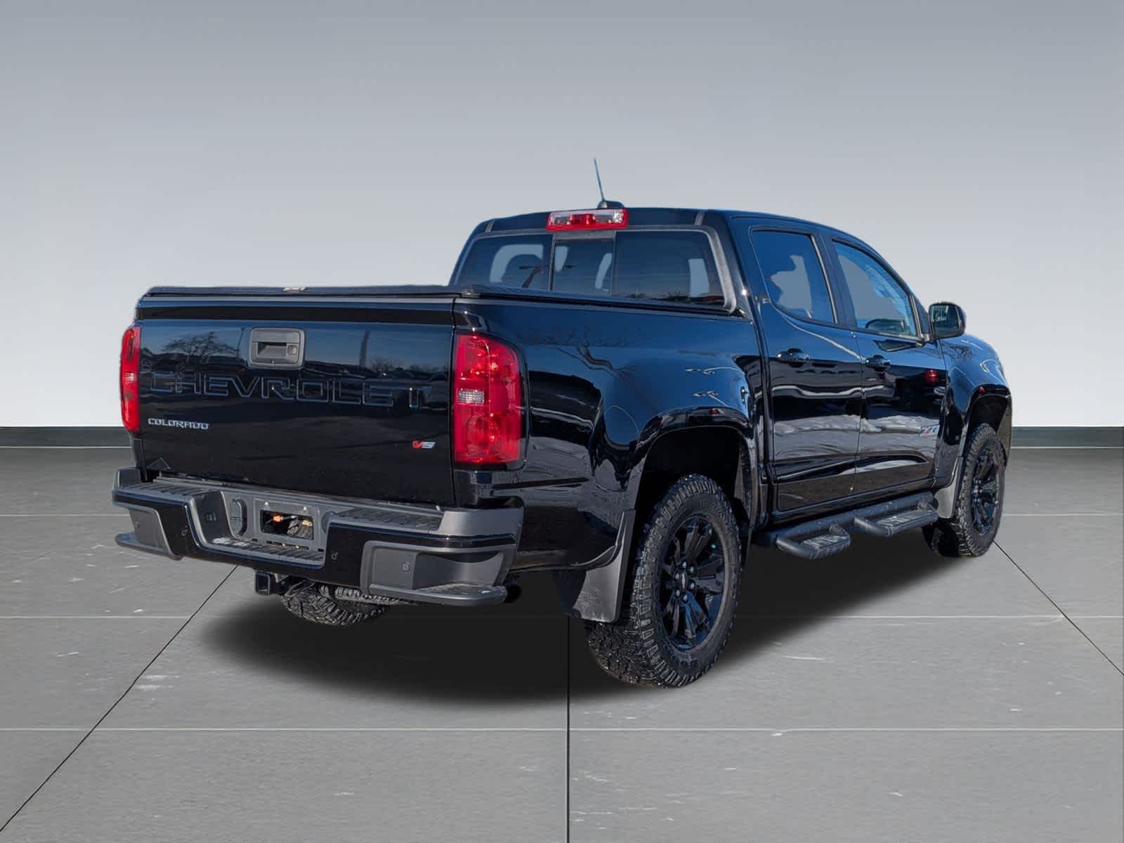 Thumbnail: 2021 Chevrolet Colorado - 6