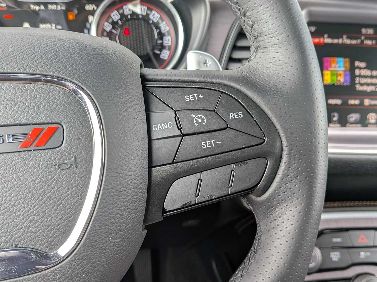 Thumbnail: 2016 Dodge Challenger - 22