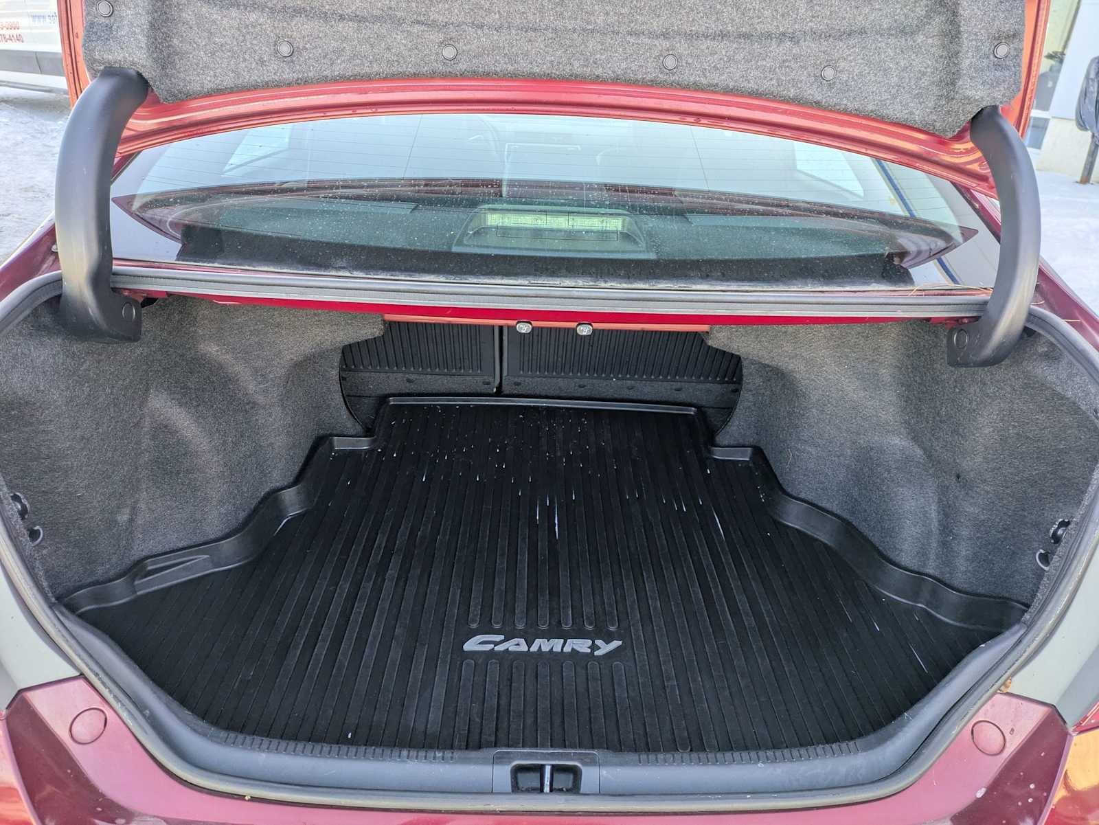 Thumbnail: 2015 Toyota Camry - 28