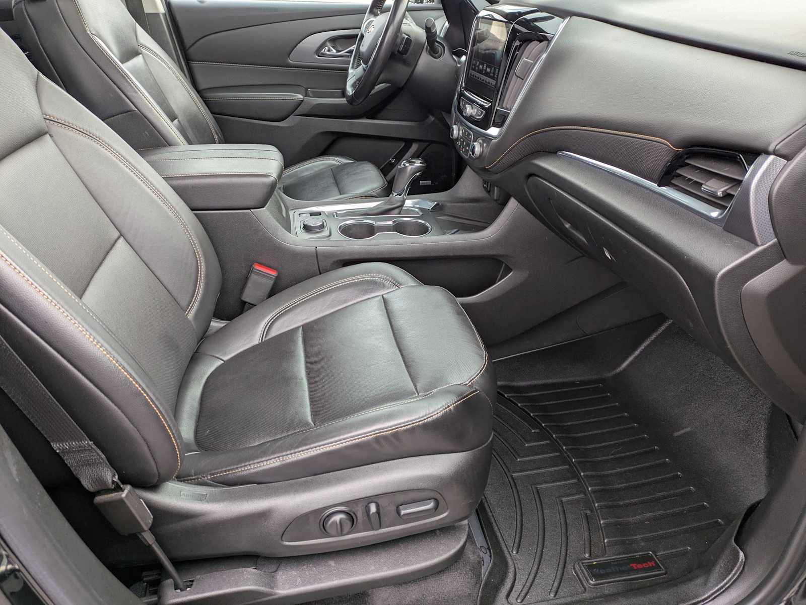 Thumbnail: 2019 Chevrolet Traverse - 22