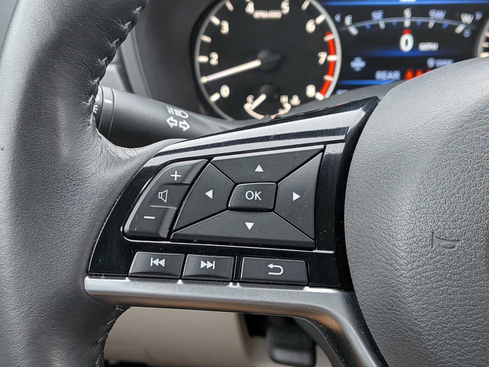 Thumbnail: 2023 Nissan Altima - 23