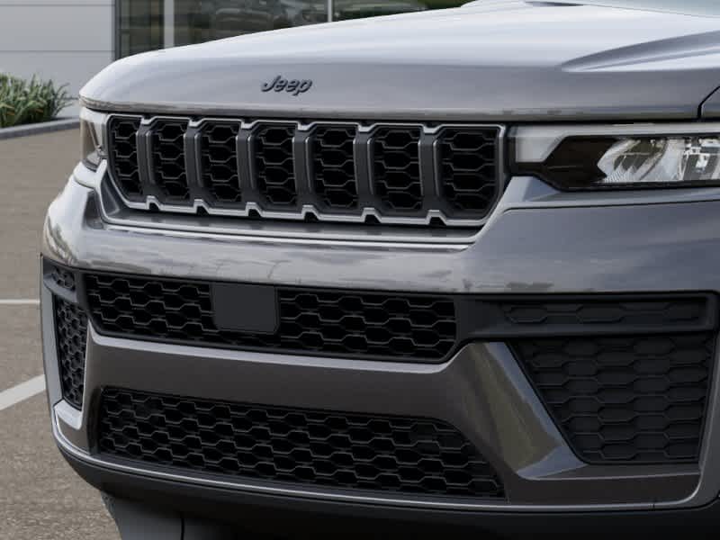 Thumbnail: 2026 Jeep Grand Cherokee L - 11