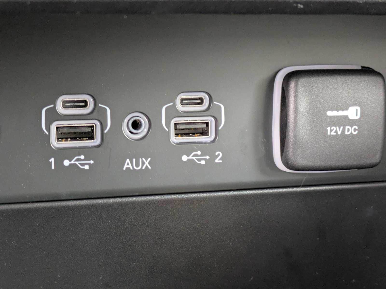 Thumbnail: 2025 Jeep Grand Cherokee - 28