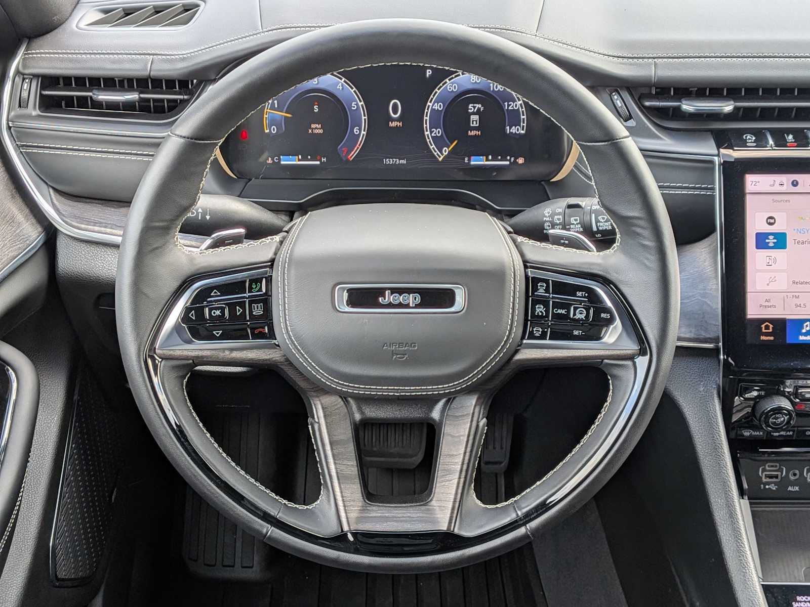 Thumbnail: 2023 Jeep Grand Cherokee - 22