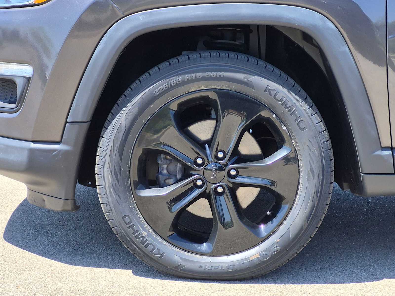 Thumbnail: 2019 Jeep Compass - 12