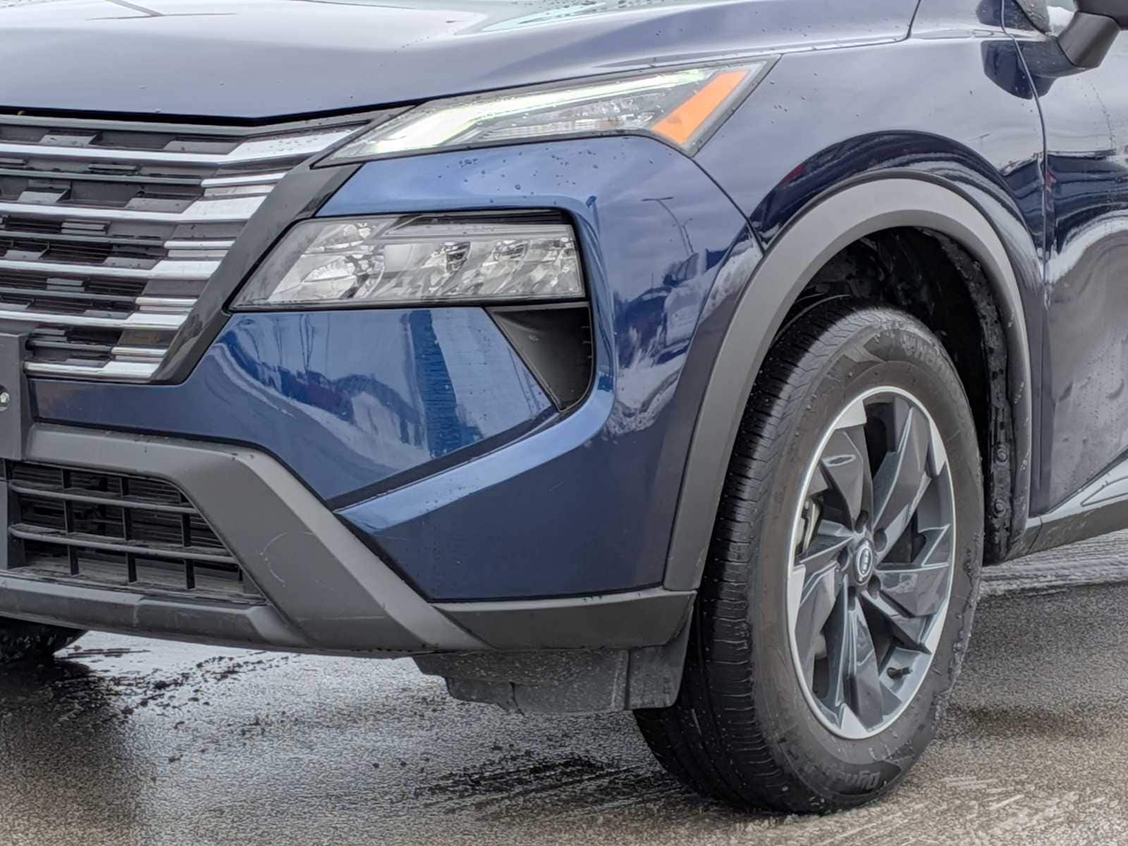 Thumbnail: 2025 Nissan Rogue - 10