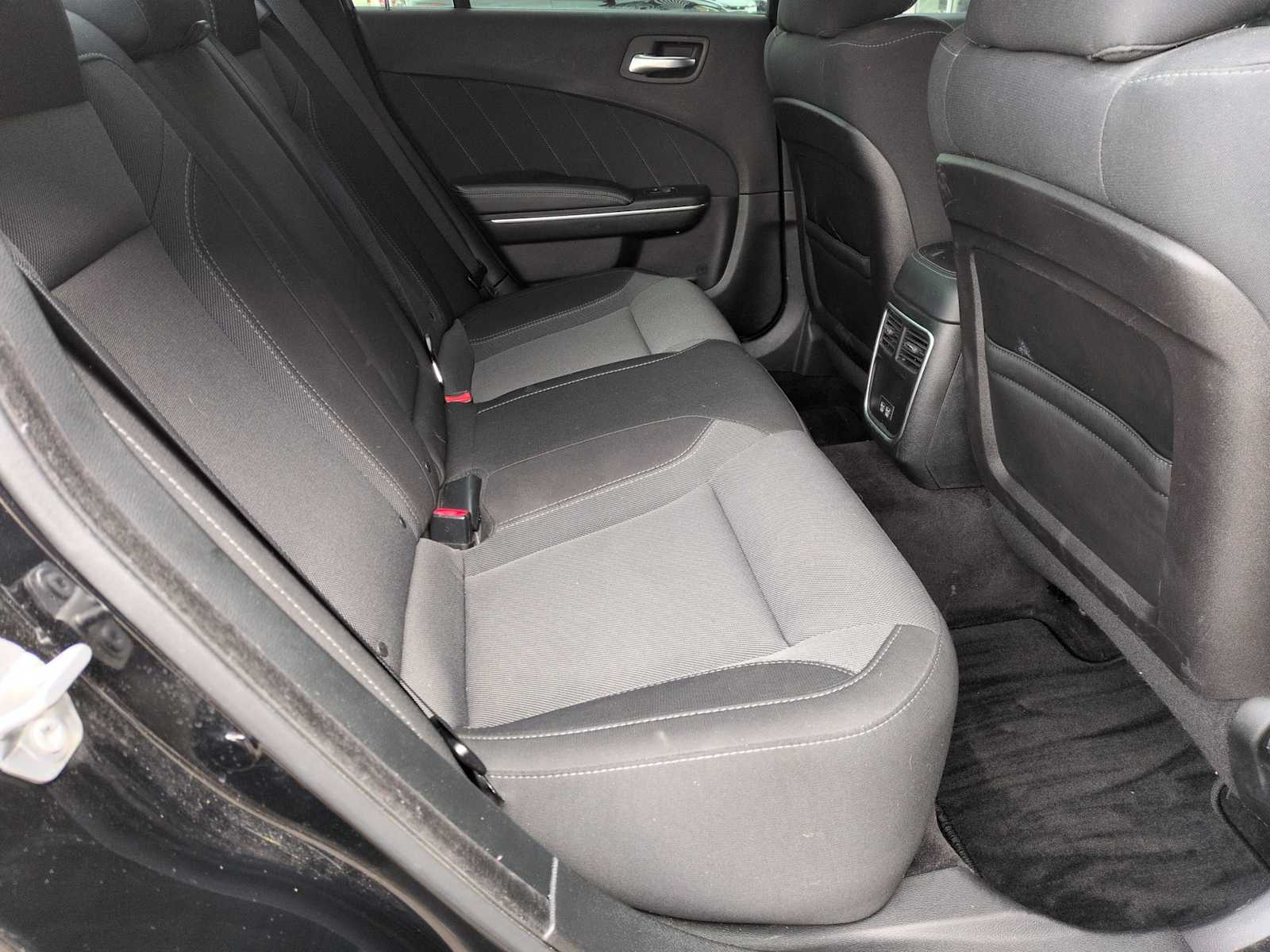 Thumbnail: 2018 Dodge Charger - 20