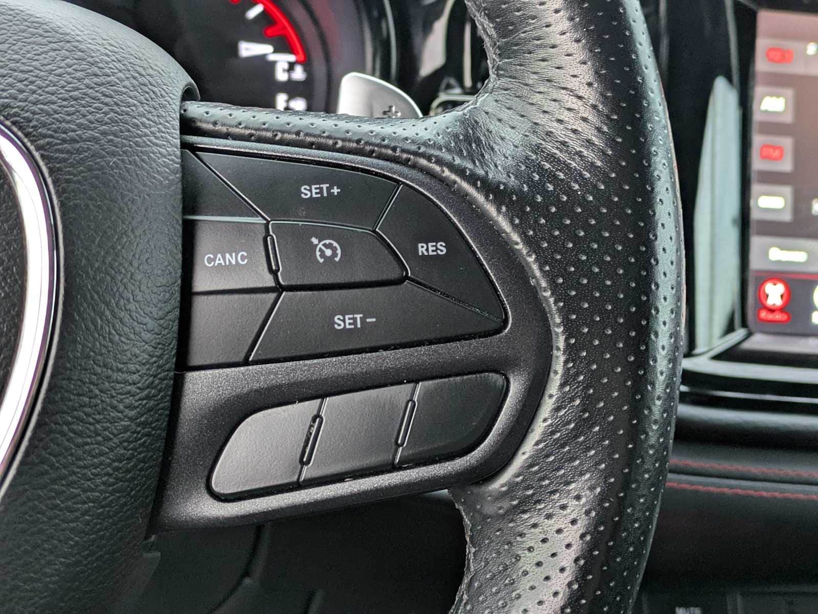 Thumbnail: 2023 Dodge Durango - 23