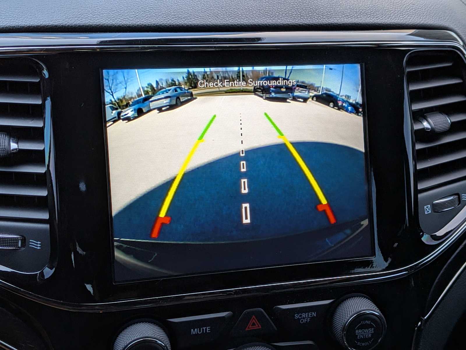 Thumbnail: 2020 Jeep Grand Cherokee - 30