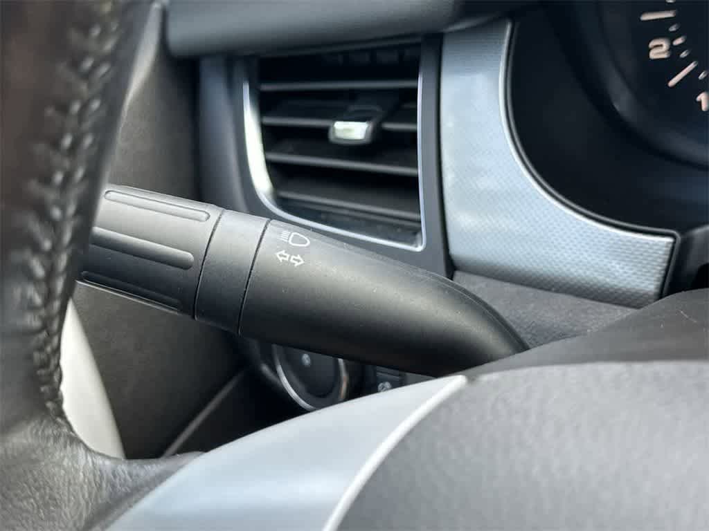 Thumbnail: 2014 Ford Edge - 24