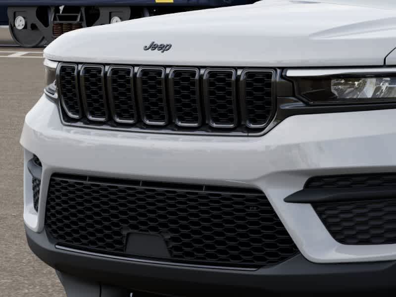 Thumbnail: 2025 Jeep Grand Cherokee - 11