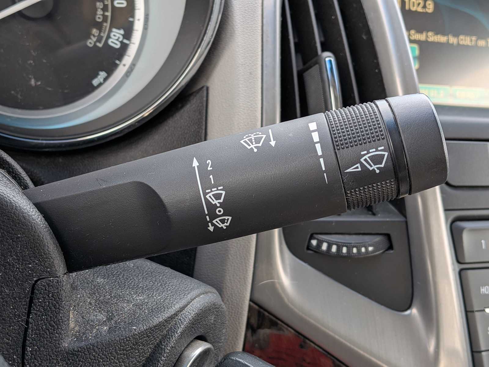 Thumbnail: 2012 Buick Verano - 23