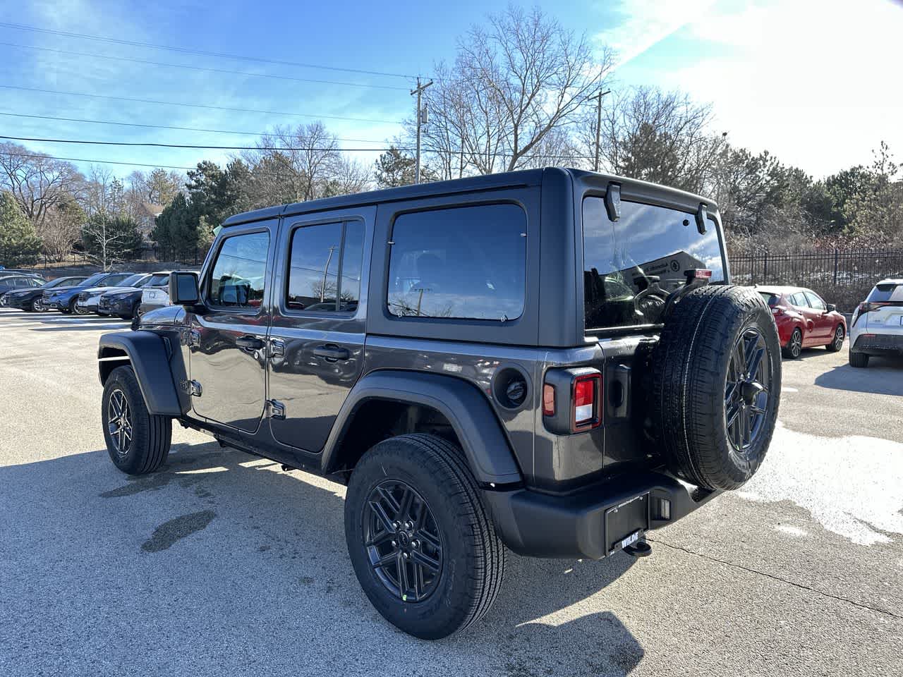 Thumbnail: 2025 Jeep Wrangler - 3