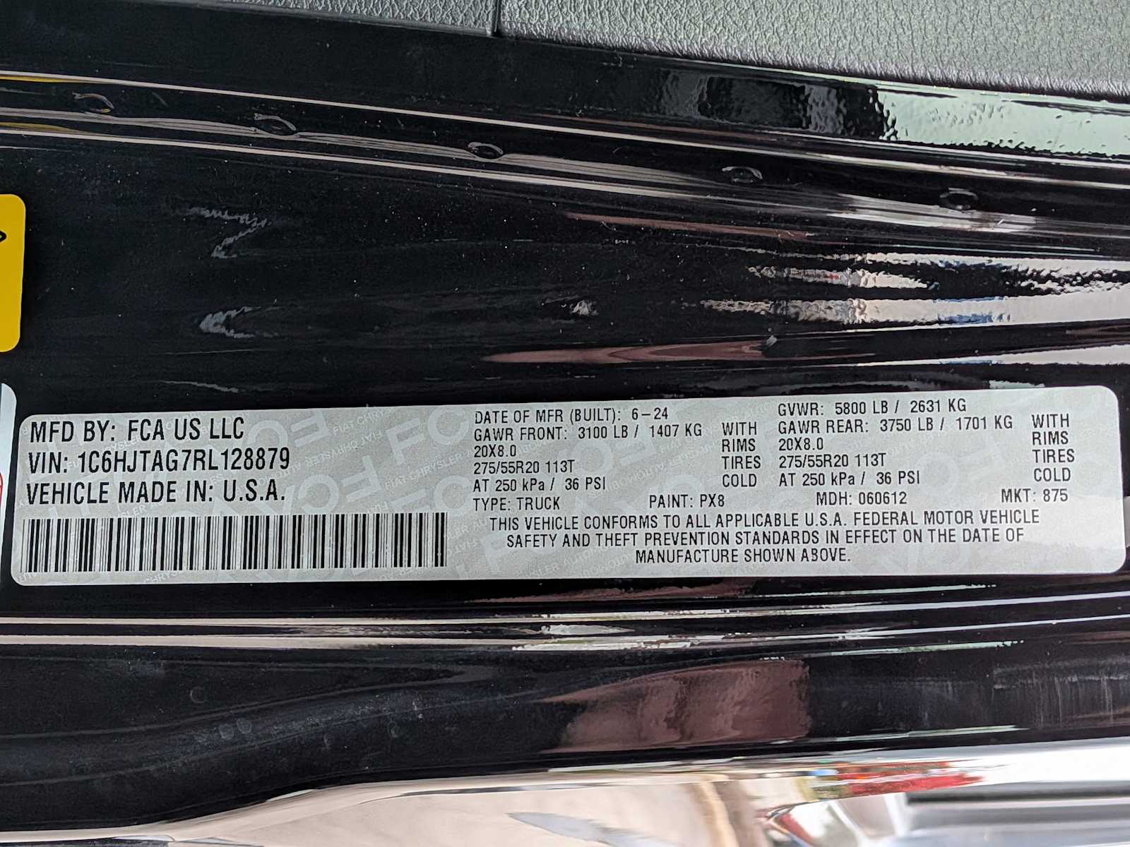 Thumbnail: 2024 Jeep Gladiator - 32