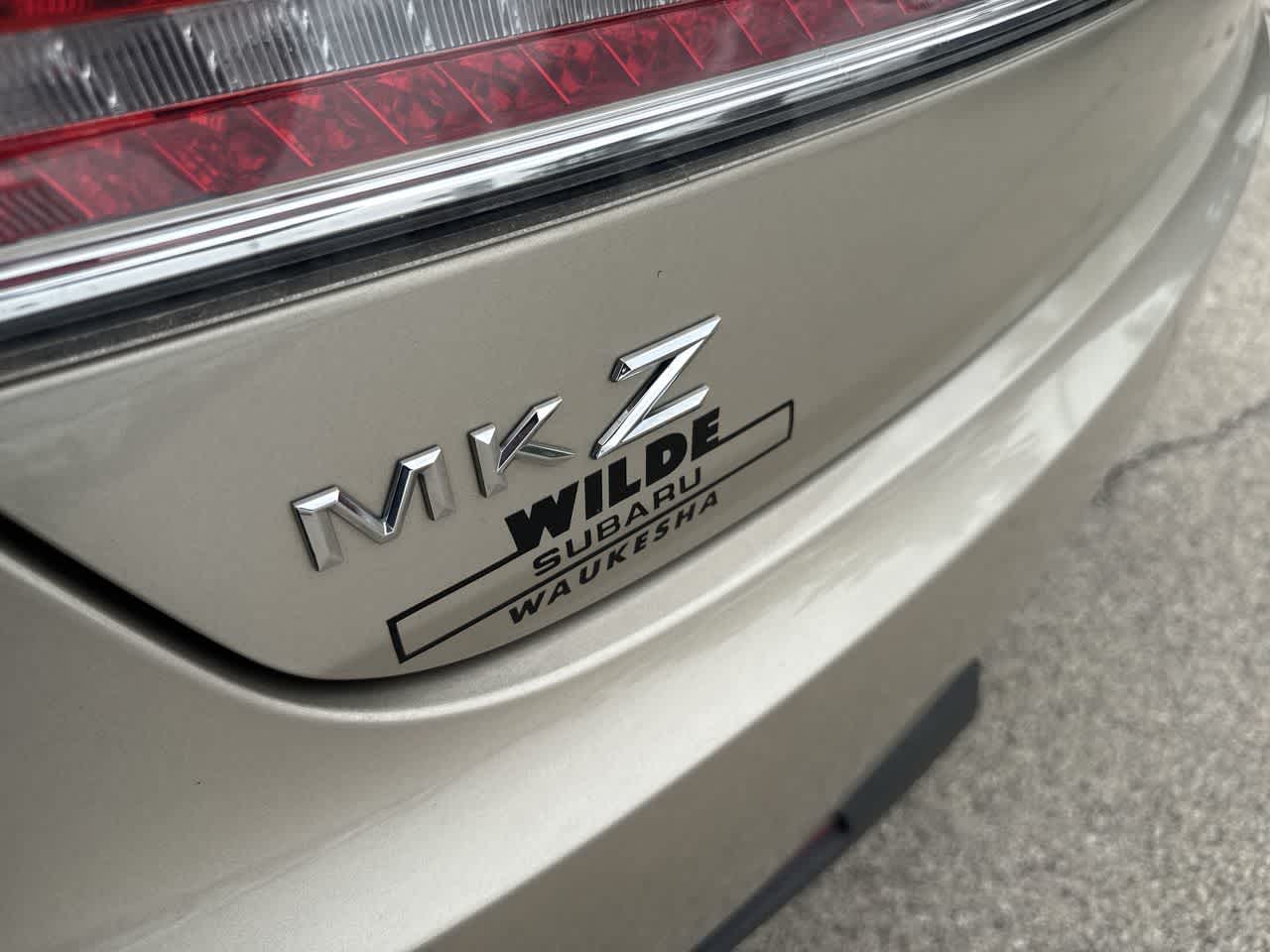 Thumbnail: 2017 Lincoln MKZ - 11