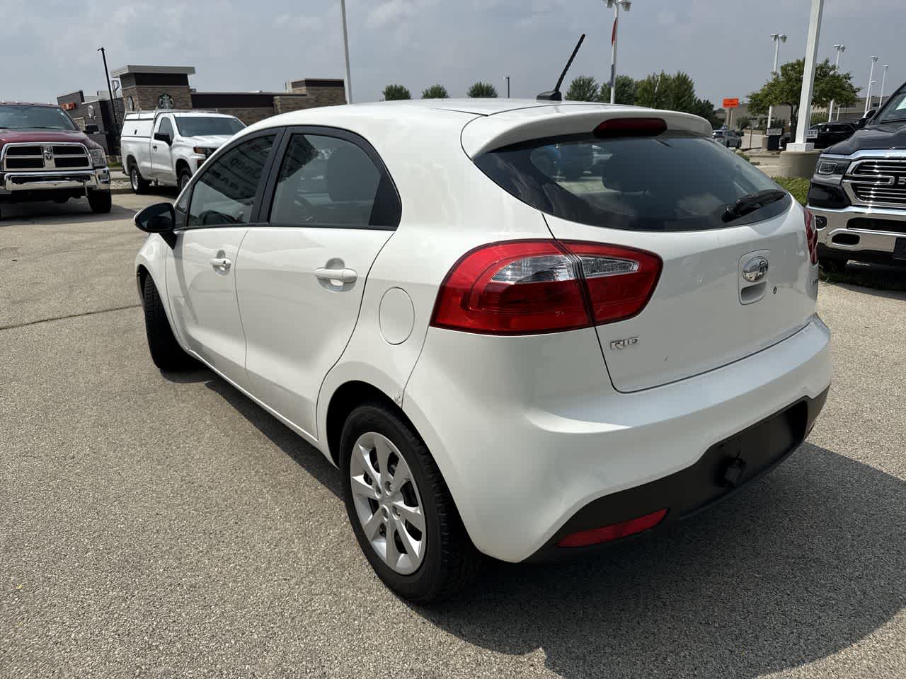 Thumbnail: 2014 Kia Rio5 - 4