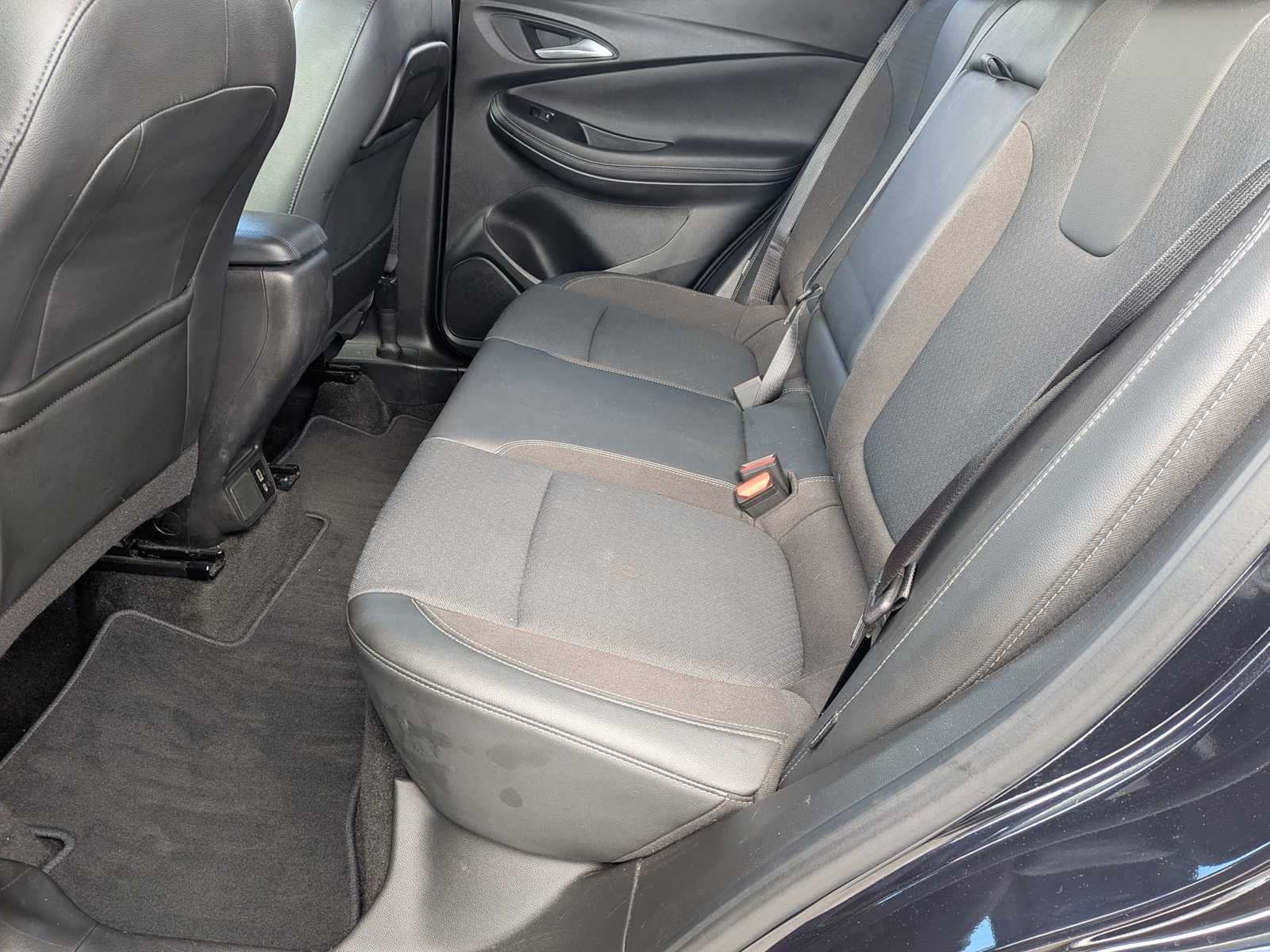 Thumbnail: 2021 Buick Encore GX - 17