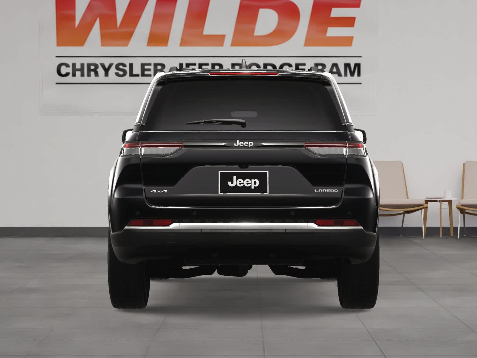 Thumbnail: 2025 Jeep Grand Cherokee - 10