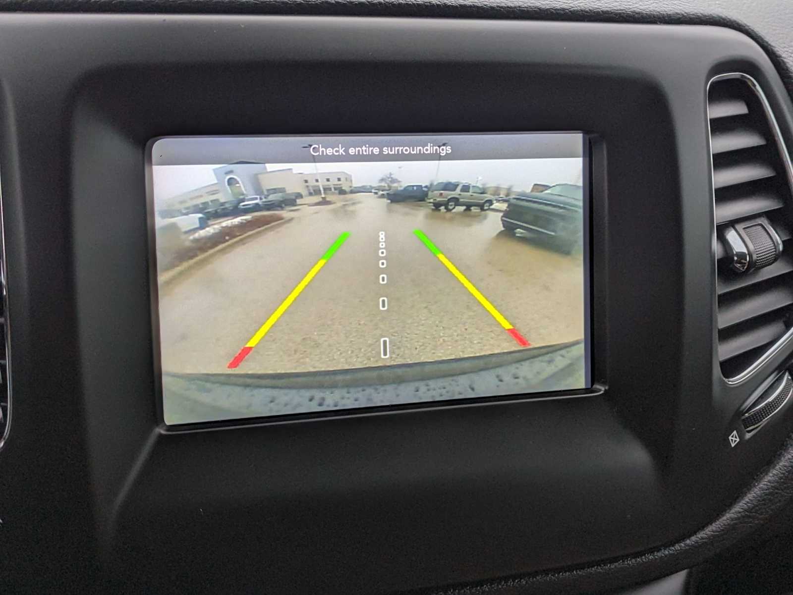 Thumbnail: 2018 Jeep Compass - 24