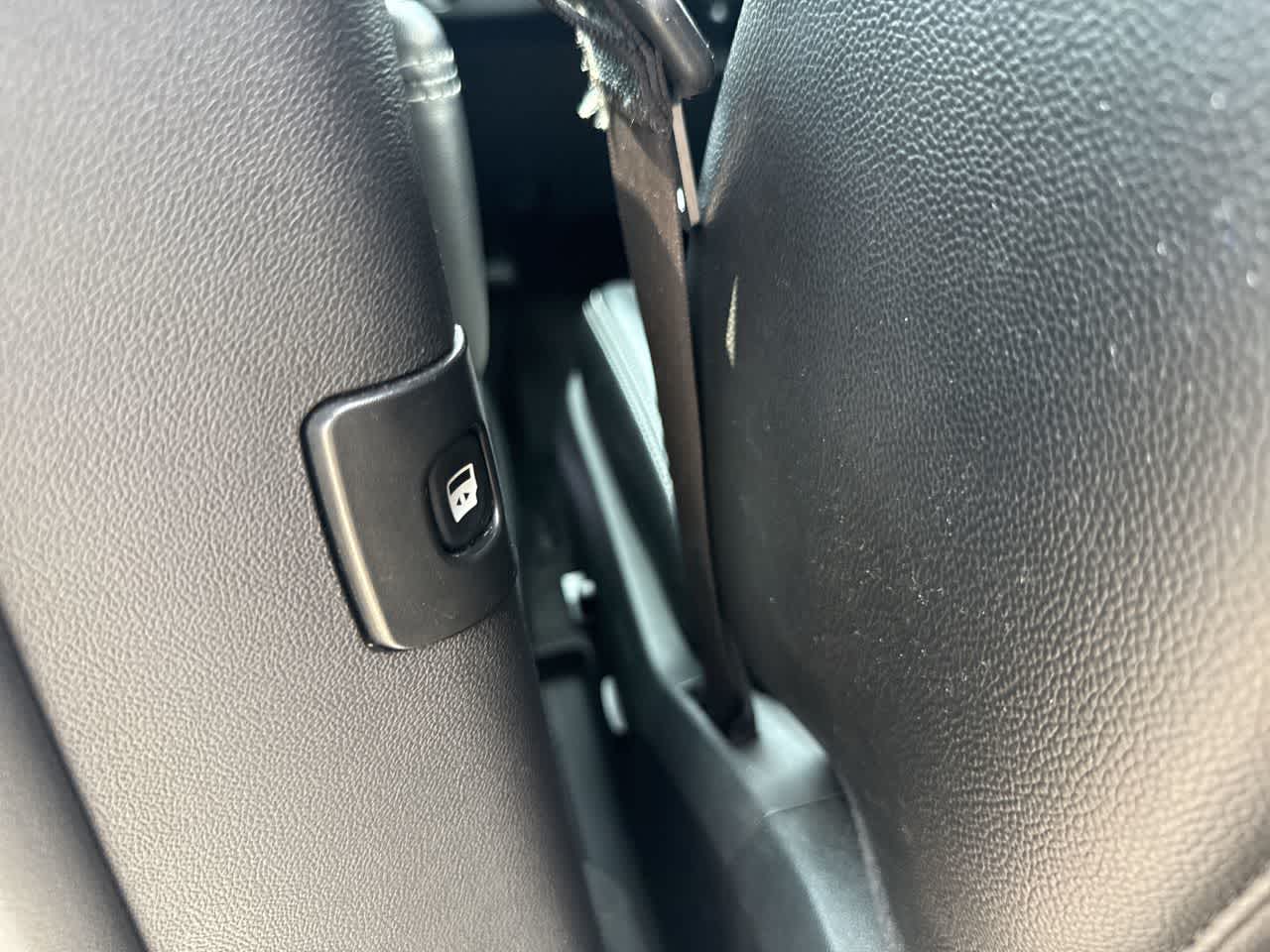 Thumbnail: 2019 Dodge Grand Caravan - 19