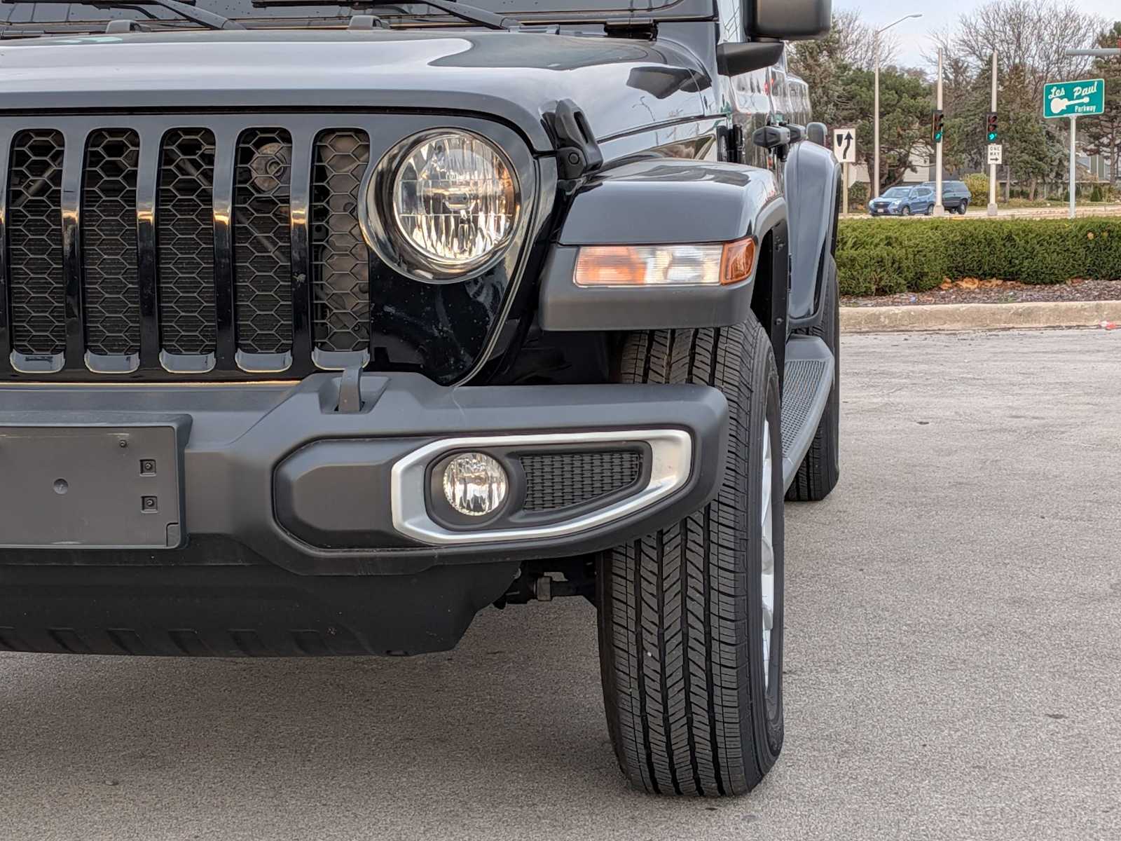 Thumbnail: 2023 Jeep Gladiator - 10