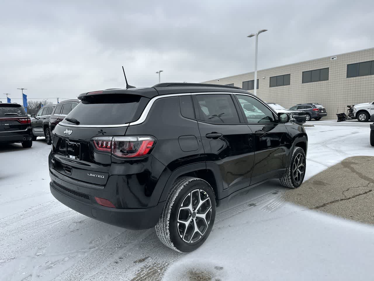 2025 Jeep Compass Limited 5