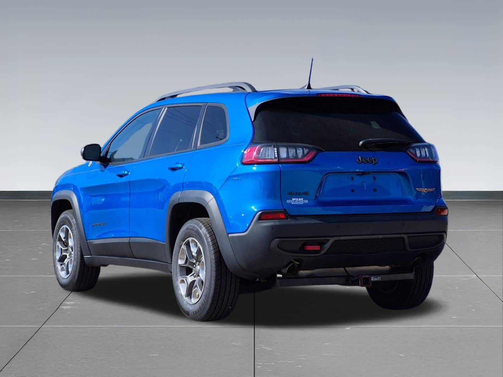 Thumbnail: 2019 Jeep Cherokee - 4