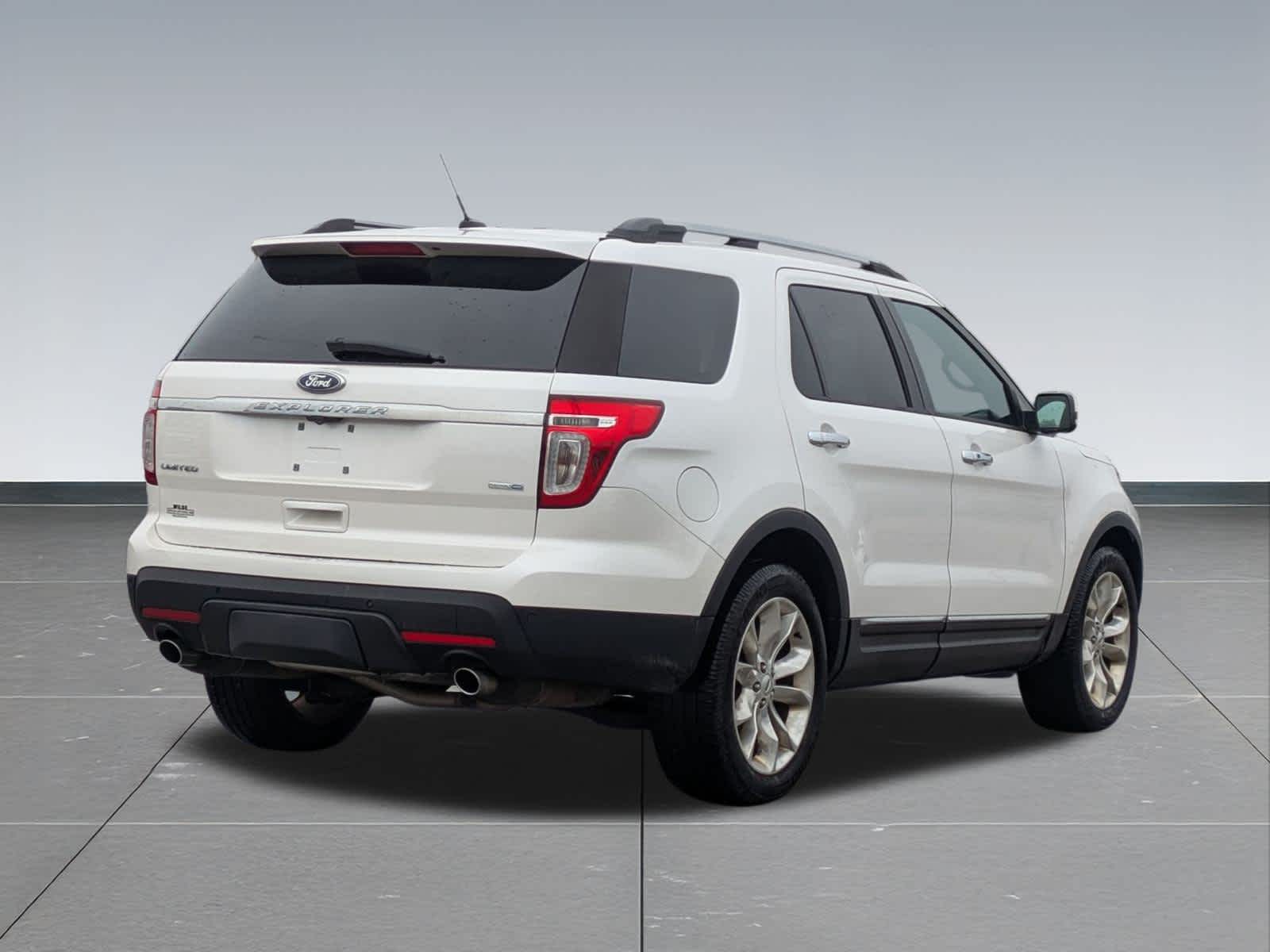 Thumbnail: 2014 Ford Explorer - 6