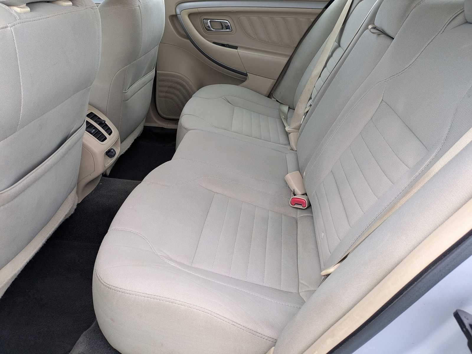 Thumbnail: 2017 Ford Taurus - 18