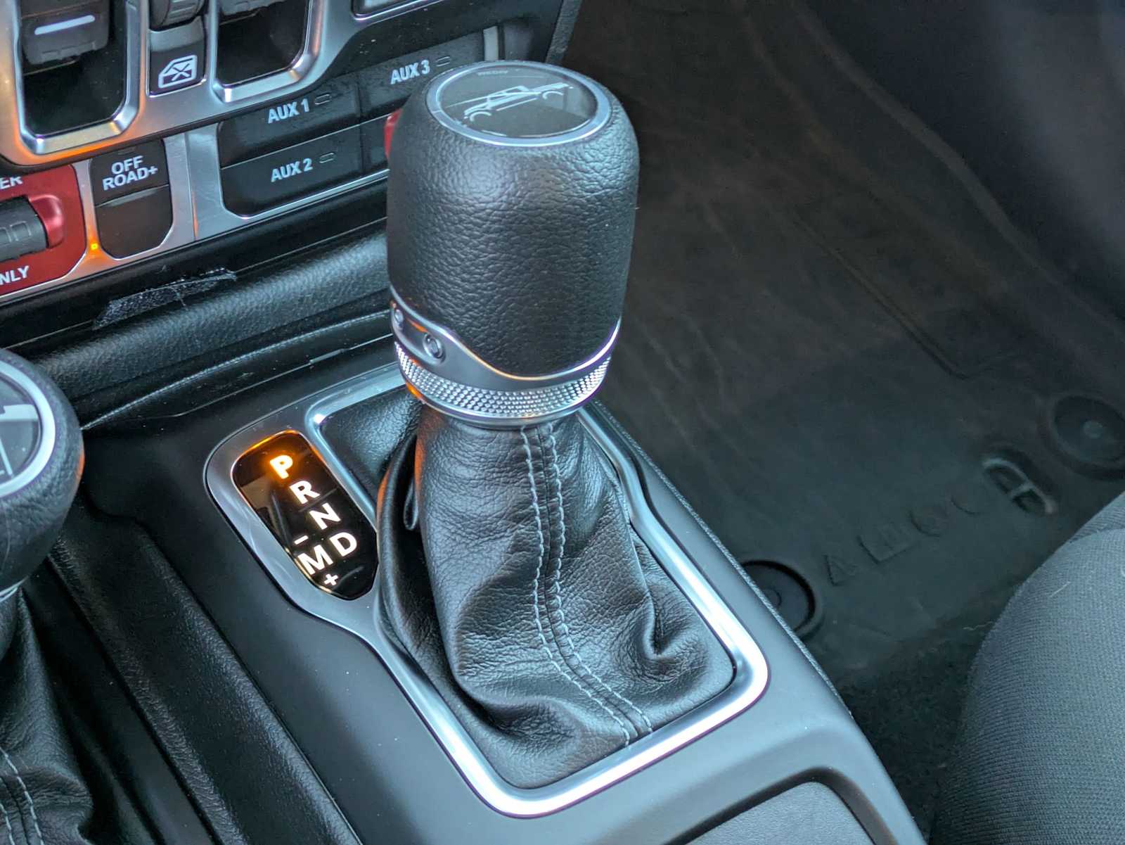 Thumbnail: 2024 Jeep Gladiator - 27