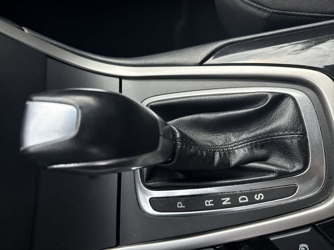 Thumbnail: 2015 Ford Edge - 34