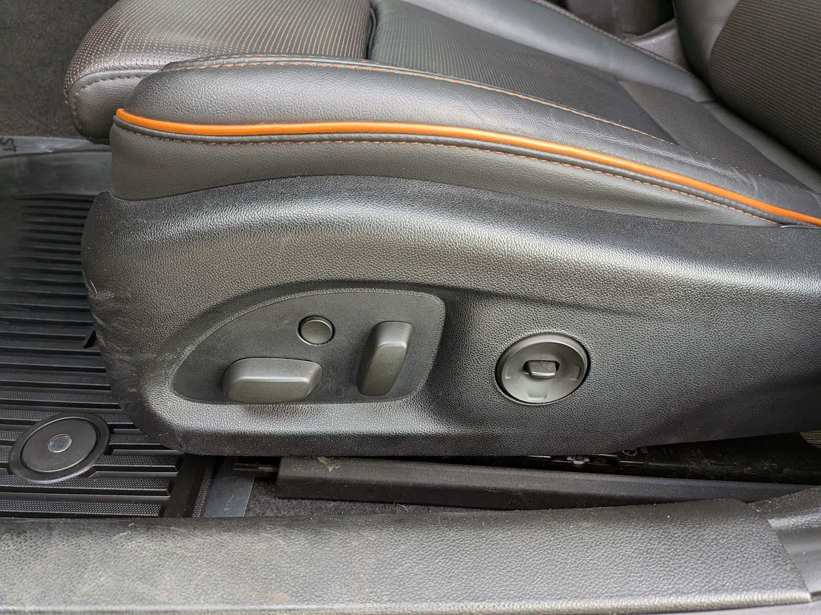 Thumbnail: 2020 Cadillac CT4 - 16