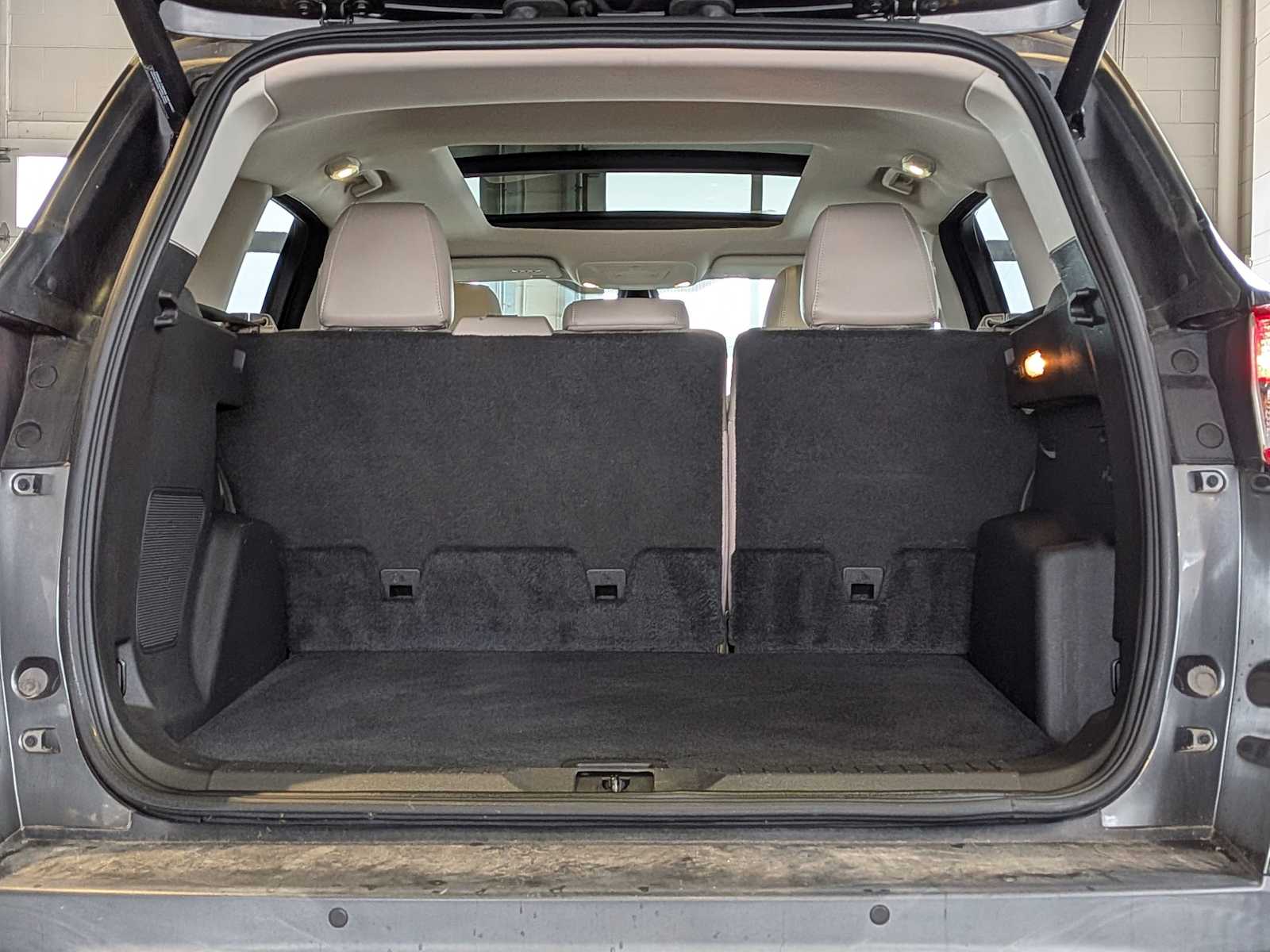 Thumbnail: 2016 Ford Escape - 35