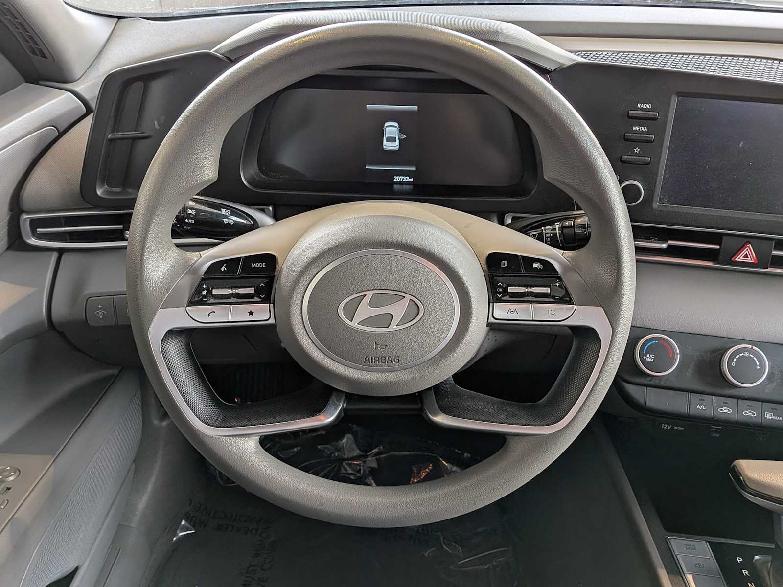 Thumbnail: 2024 Hyundai Elantra - 19