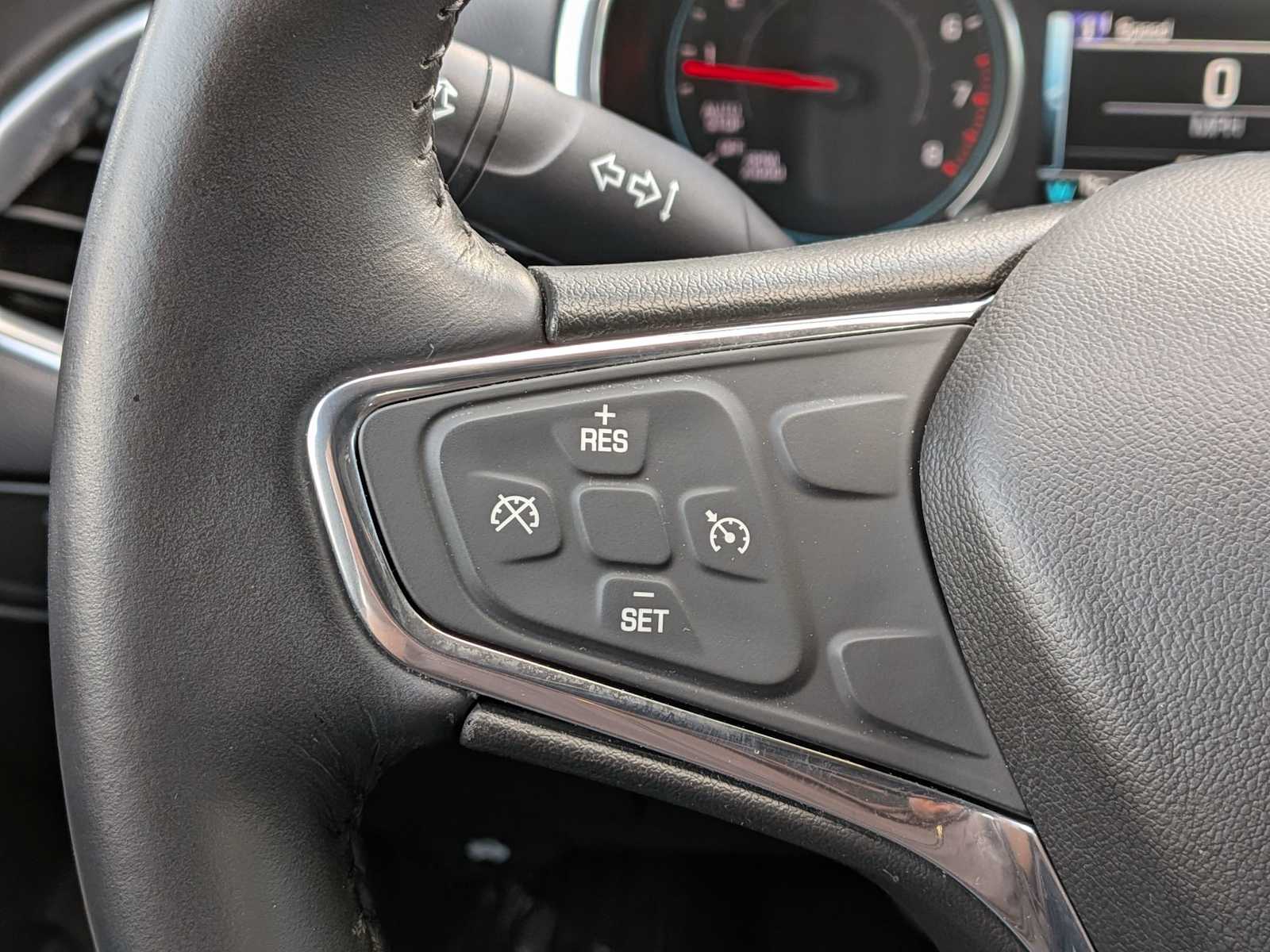 Thumbnail: 2016 Chevrolet Malibu - 22