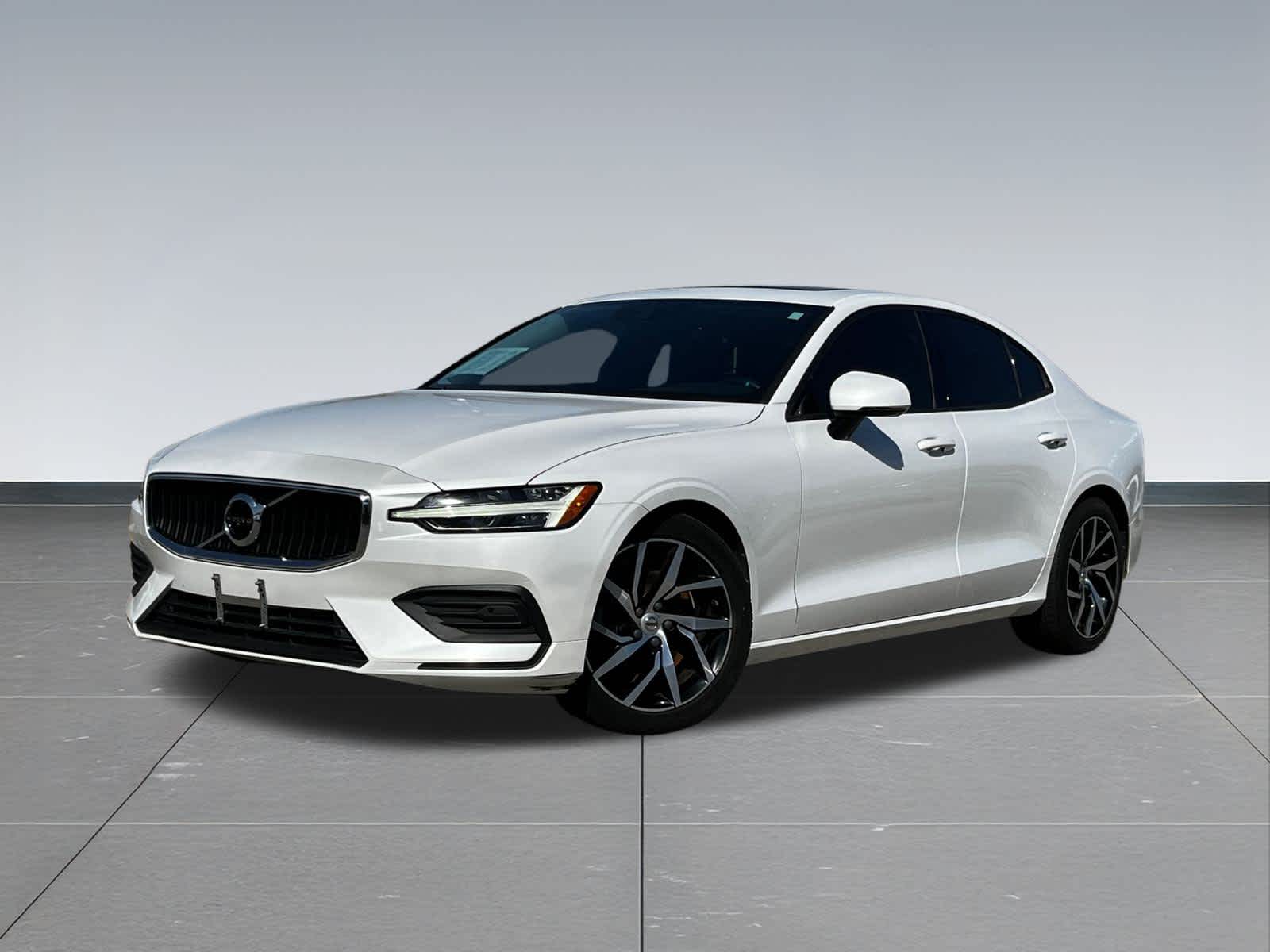 2019 Volvo S60 T6 Momentum -
                  Waukesha, WI