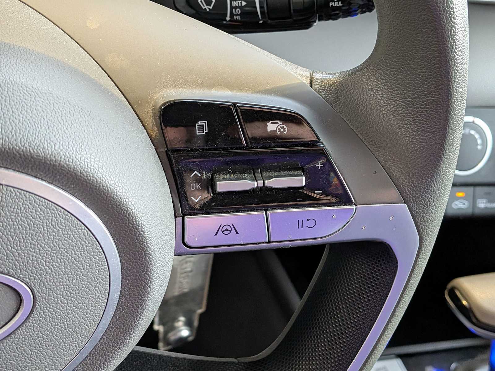 Thumbnail: 2024 Hyundai Elantra - 21