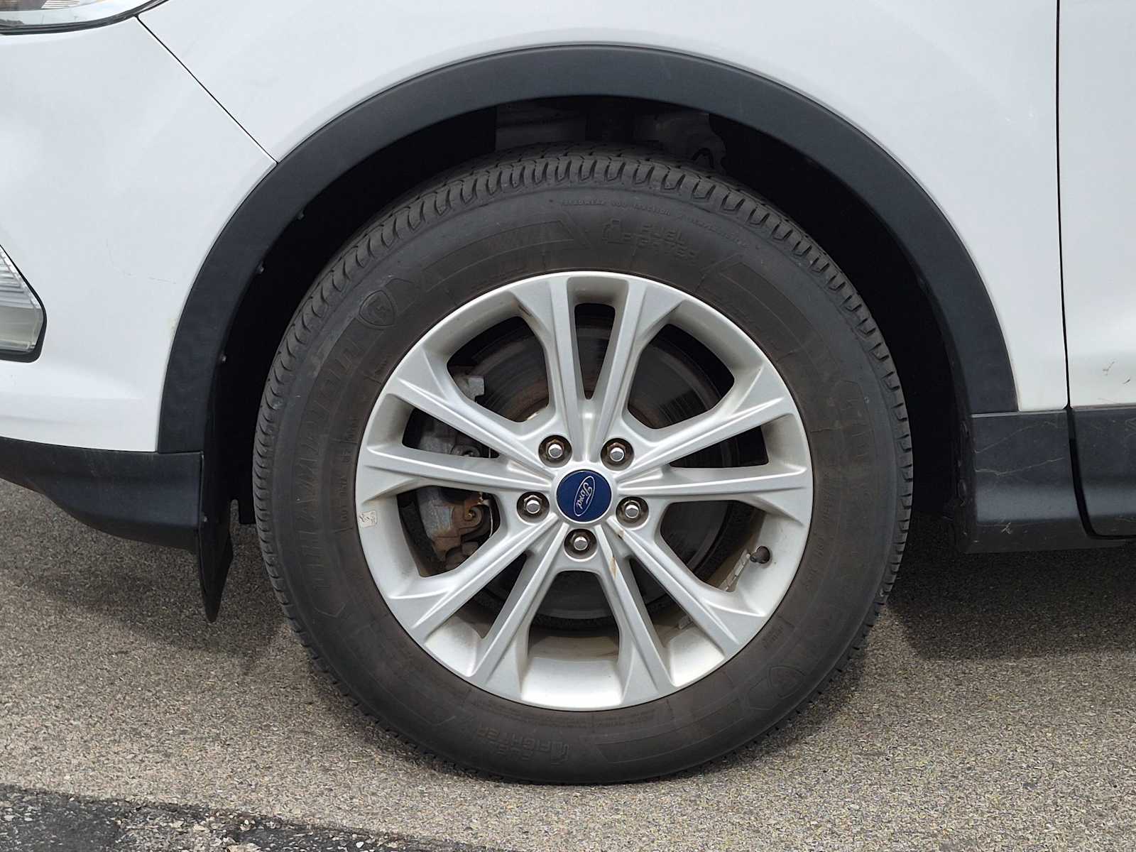 Thumbnail: 2017 Ford Escape - 12