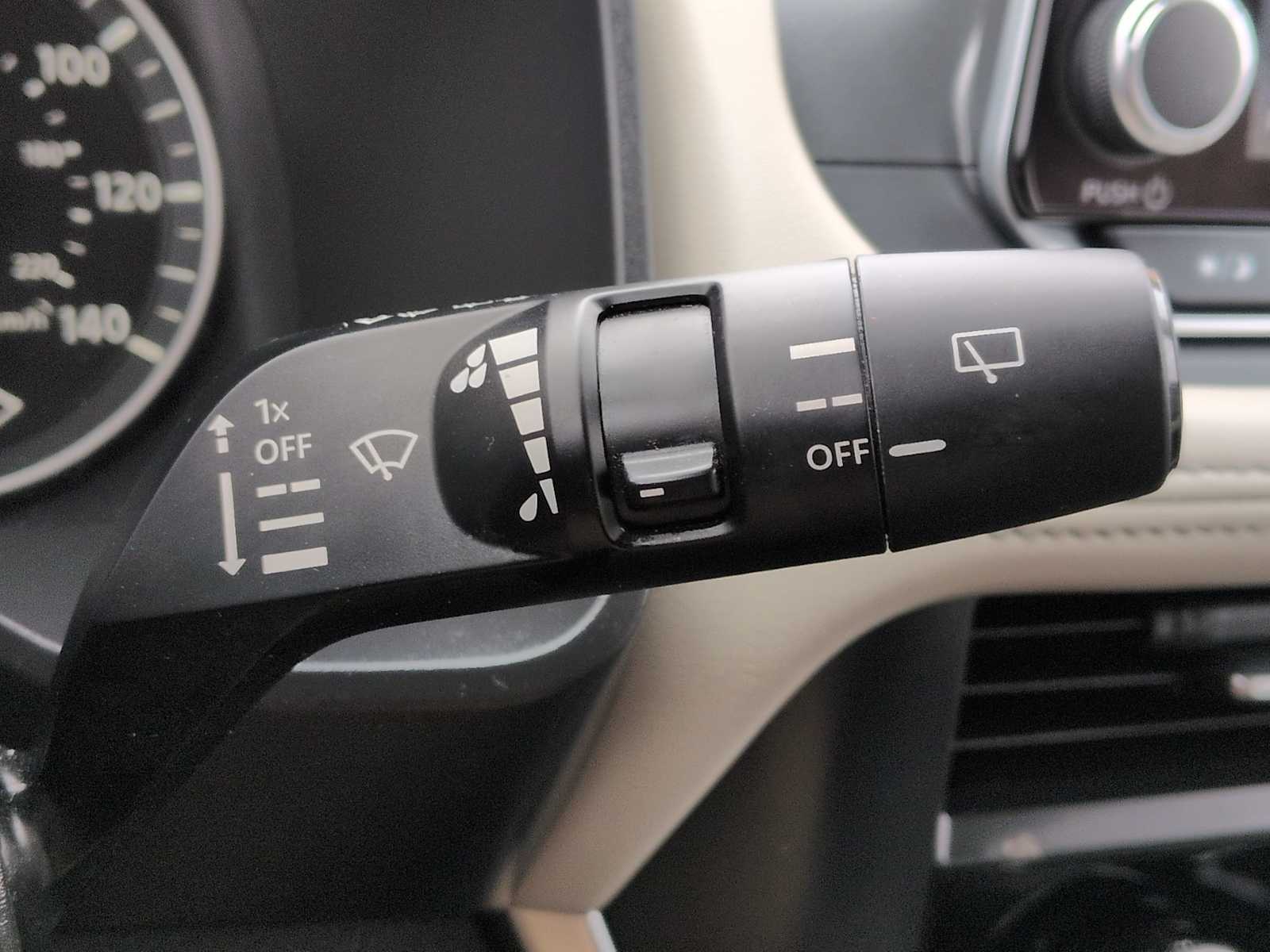 Thumbnail: 2023 Nissan Rogue - 31