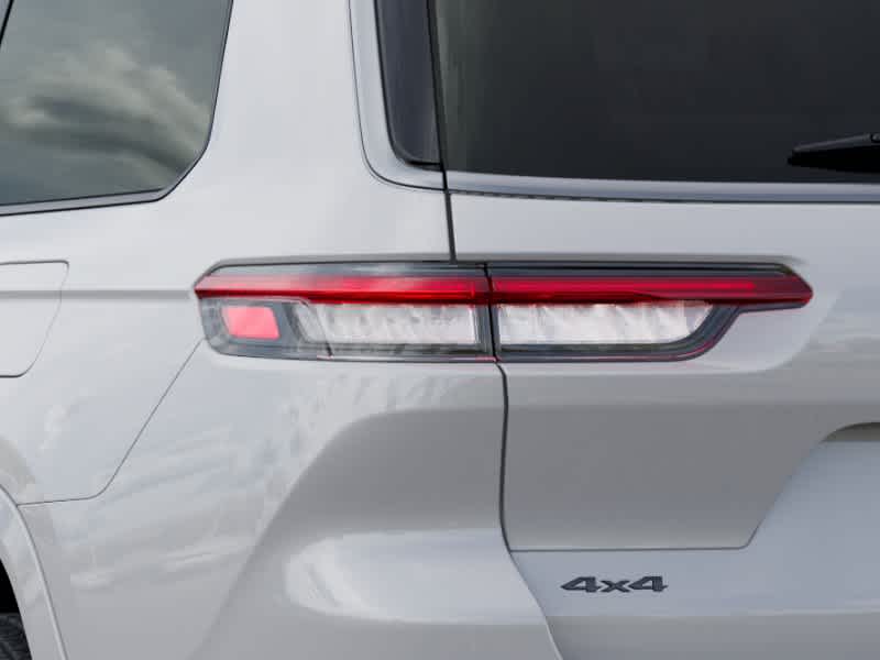 Thumbnail: 2026 Jeep Grand Cherokee L - 9