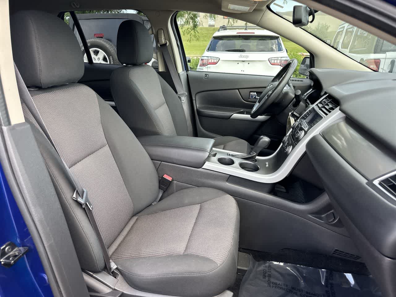 Thumbnail: 2014 Ford Edge - 14