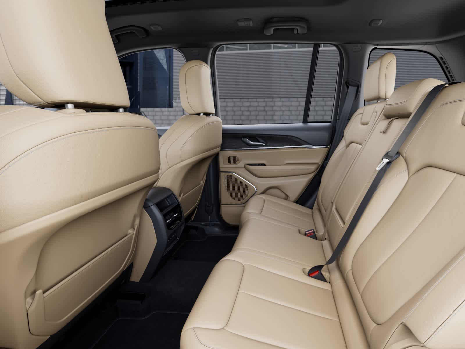 Thumbnail: 2026 Jeep Grand Cherokee - 23